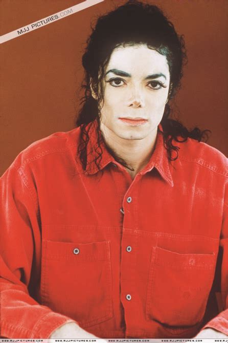 Macau Daily Times 澳門每日時報 The Buzz 1993 Michael Jackson Accused Of