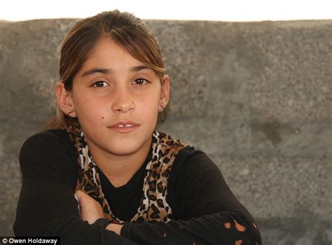 Yazidi Mother Reveals How Daughter Clung To Her Husband S