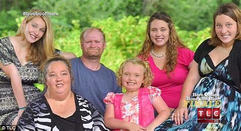 Mama June And Sugar Bear Back Living Together And Working On