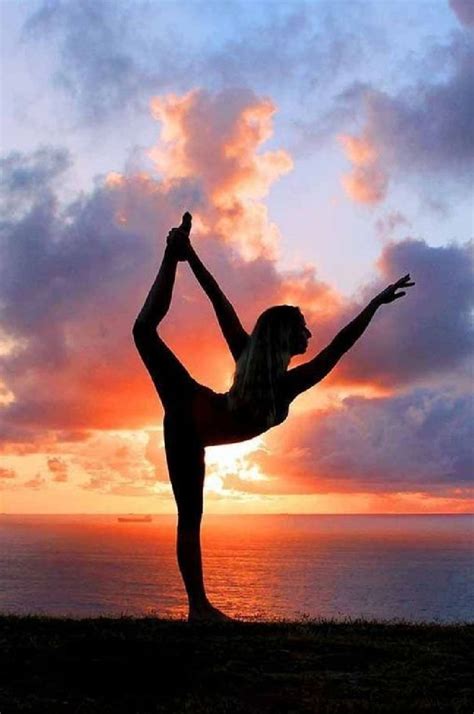 sunset dance photography poses dancers pose yoga pictures