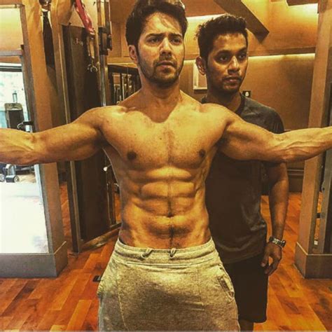 Forget Bulge Varun Dhawan Doesn T Even Mind Going Nude On Screen But