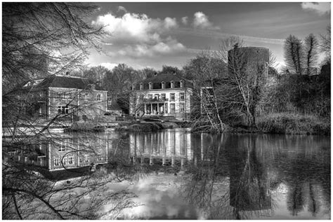 nederhof met oude ruine  stein loe hameleers flickr