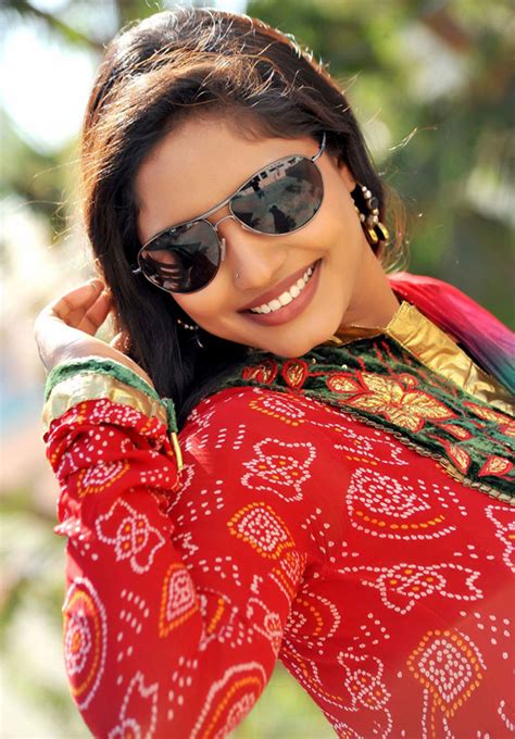 hot indian actress gallery actress roja komaravolu latest
