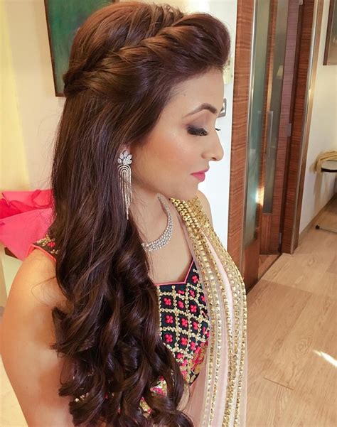 17 Impressive Open Hairstyle For Indian Wedding Step By