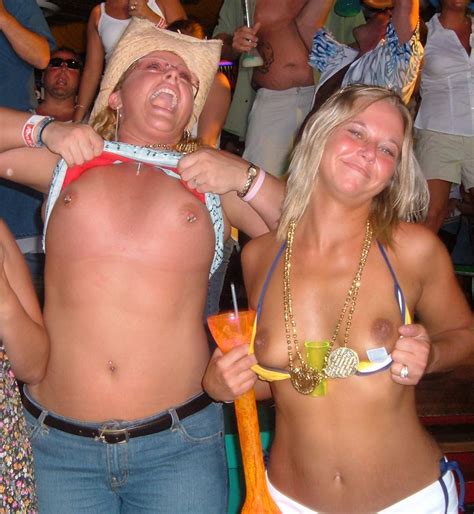drunk amateur hotties whoring up outdoor nsfw sluts sexy amateur sluts
