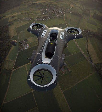 dron donde puedes grabar video  viajar  contemplar los lugares mas altos carro voador invencoes