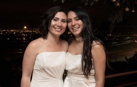 Lesbian Couple Become Costa Rica S First Same Sex Spouses