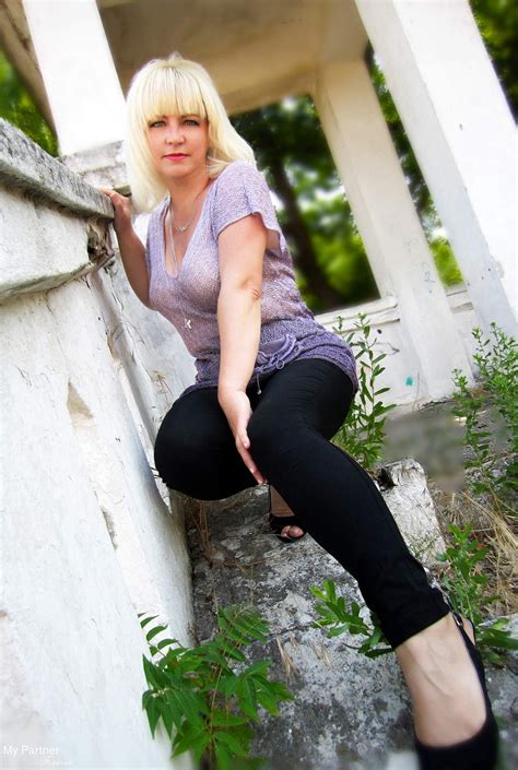 datingsite to meet stunning ukrainian woman raisa from nikolaev ukraine