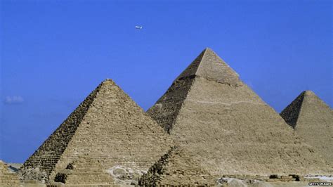 egypt tells elon musk its pyramids were not built by aliens bbc news