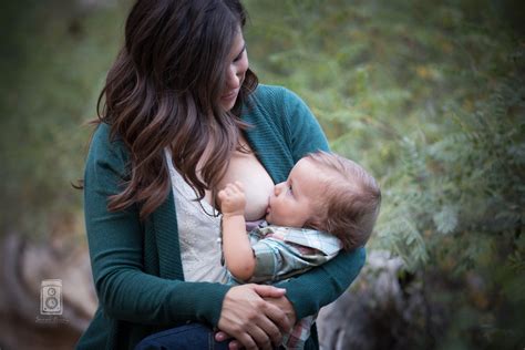 21 Beautiful Breastfeeding Pictures That Show Nursing Is Nothing To