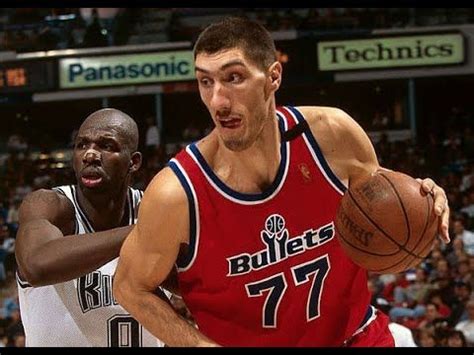 gheorghe muresan  giant basketball players previous year education life