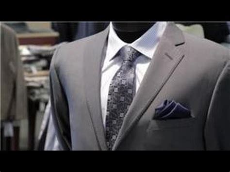mens formal fashion advice    fold  handkerchief   suit