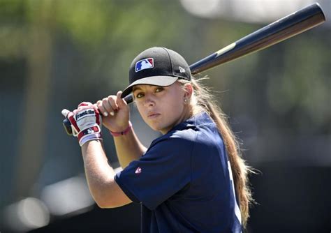 all star likes what he sees of pioneering girl at mlb camp