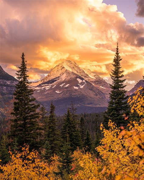 americas great outdoors fall  arrived  glacier national park