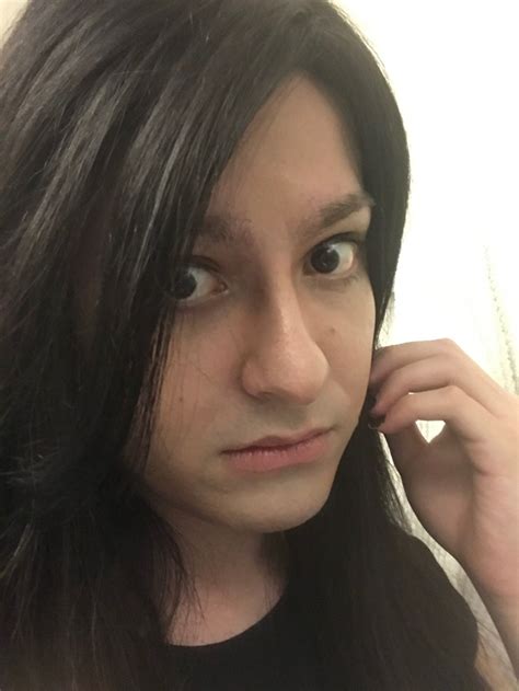 tried eyeliner for the first time transadorable