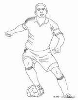 Coloring Soccer Player Foot Pages Joueur Dribbling Football Zum Colouring Ausmalen Players Kids Messi Hellokids Fifa Ausmalbilder Fußballspieler Jan Joueurs sketch template