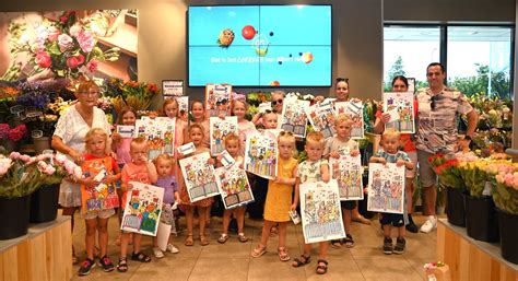 winnaars kleurplatenwedstrijd koningsdag  het zonnetje bij ah nijkerk oozonl