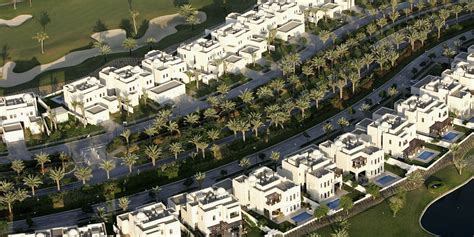 dubai villa prices fall  lowest point   decade mansion global