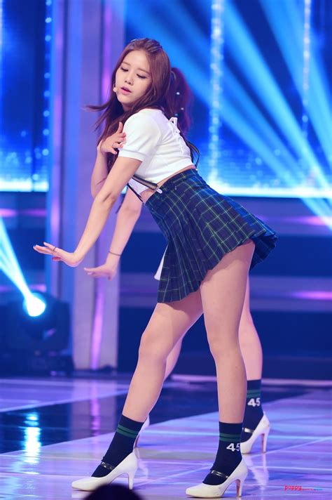Aoa Hyejeong S Sexy Legs Look Like They Re Never Ending