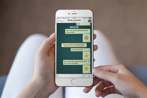 whatsapp toont grotere emoji chats sneller archiveren