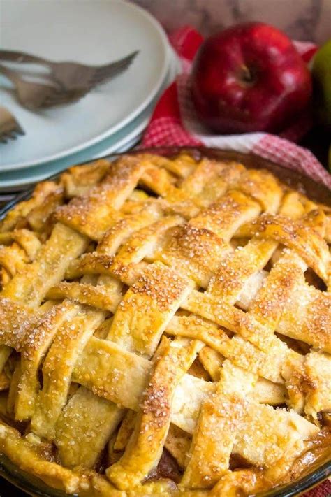 The Best Homemade Apple Pie ~ Recipe Queenslee Appétit Recipe