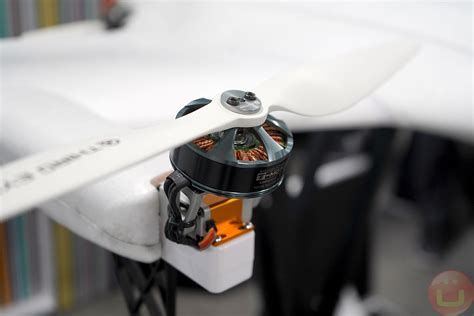 thirdeye robotics drone  vertical takeoff landing ubergizmo