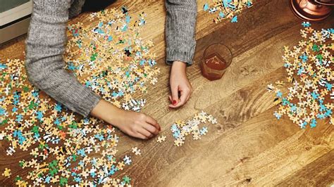 jigsaw puzzles  adults   fun challenging jigsaws