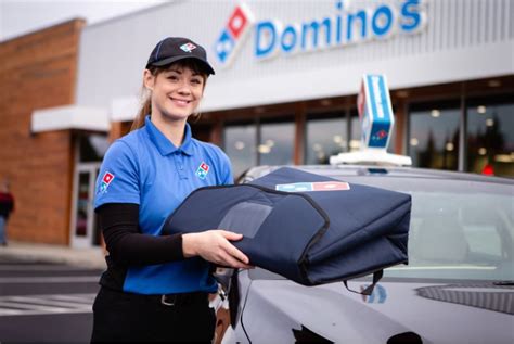 dominos hiring  people  meet delivery demand nations restaurant news