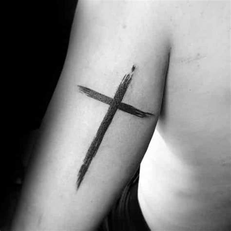 Tatuajes De Cruces Significados Y Diseños Para Hombres Y