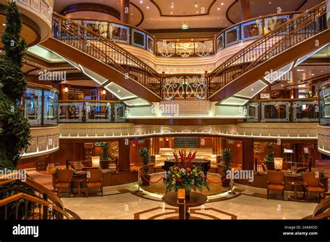 cunard cruise ship interior  res stock photography  images alamy