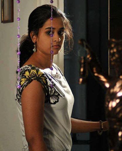 actress nanditha raj beautiful women pictures girl