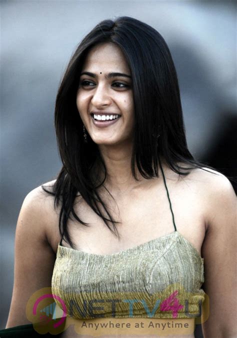 indian film actress anushka shetty new stills 90701 galleries and hd