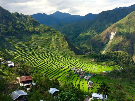 The Rice Terraces Of Banaue Philippines R Travel