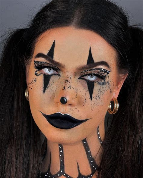 spooky halloween makeup ideas butterfly clown