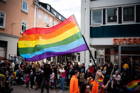 Växjö Pride Firar 10 år öppnar Dörrarna Till Pride House