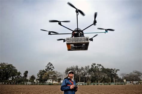proposed drone laws rule   actual commercial   drones observer