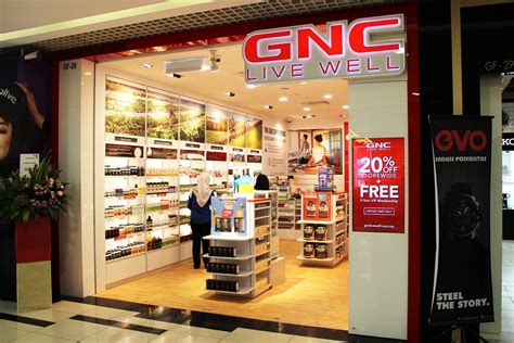 gnc main place mall