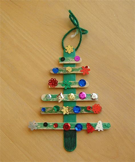 easy christmas tree crafts  kids  time  flash cards