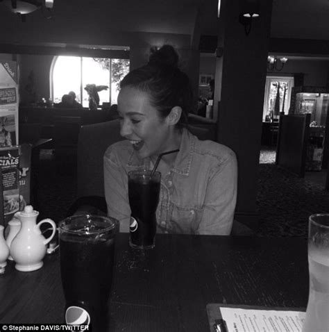 pregnant stephanie davis is all smiles on girls night out
