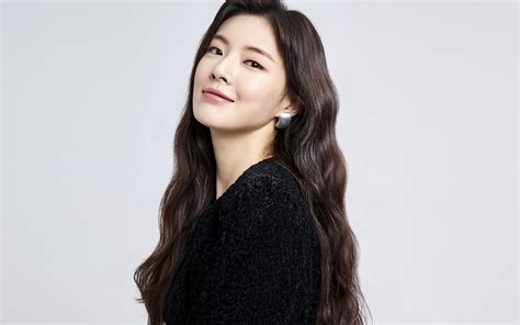 actress lee sun bin wins  lawsuit   previous management