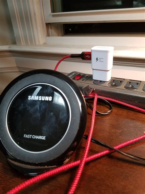 Solved: Wireless Charger light blinking - Samsung