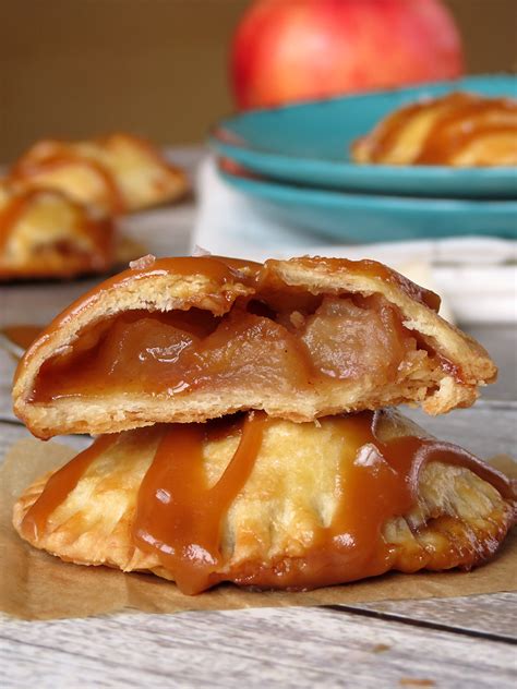 salted caramel apple pie cookies yummy addiction