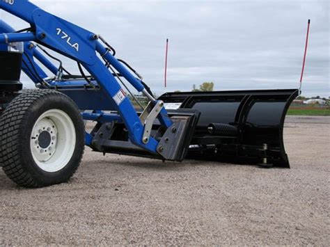 blue diamond hydraulic snow blade  tractors accudraulics