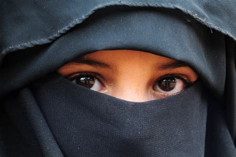 muslim women face £6 500 fines as switzerland bans burka