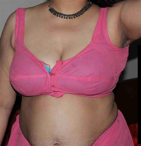Fatty Aunties Blouse Deep Cleavage Gandi Sex Photo