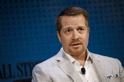 Cybersecurity Firm Crowdstrike Prices Ipo Above Expected Range Wsj