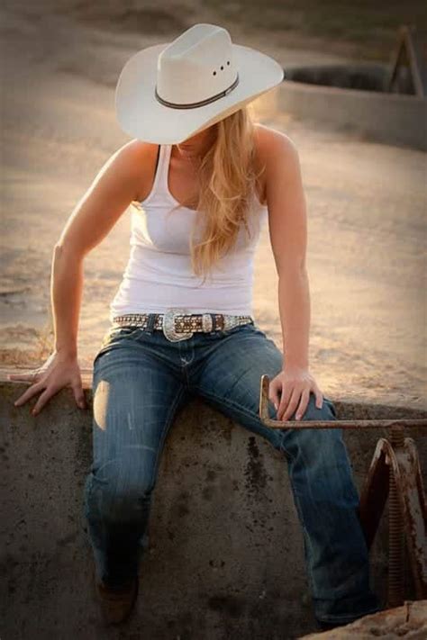 country concert outfits  women  styles