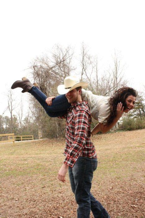 176 Best Husband And Wife Poses Images On Pinterest