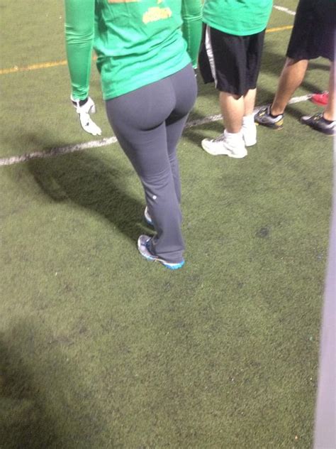 college girl with a big booty in yoga pants