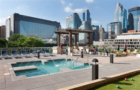 rooftop amenities    property  top multifamily